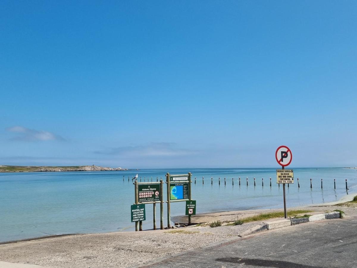 Modern Apartment Close To Kite Beach Langebaan Extérieur photo
